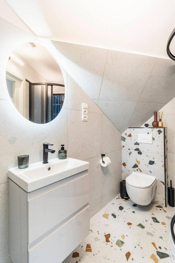 Apartament Nook With A View - Quelle Győr Zewnętrze zdjęcie