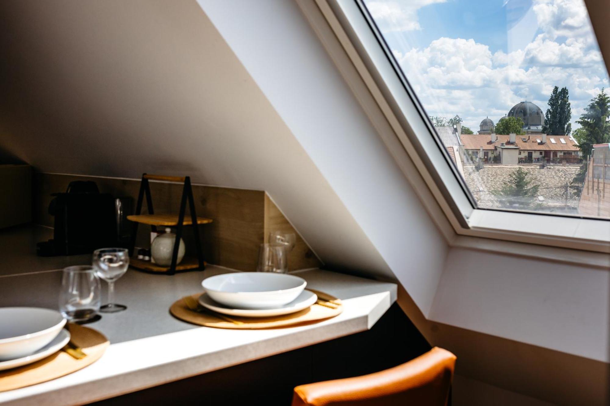 Apartament Nook With A View - Quelle Győr Zewnętrze zdjęcie